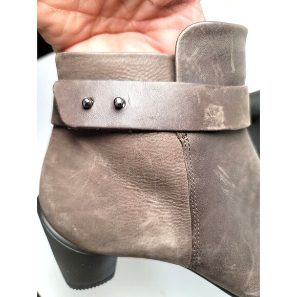 Ecco Brown Leather Ankle Heel Boots Strap & Side Zipper Closure Size 39 - Picture 12 of 13